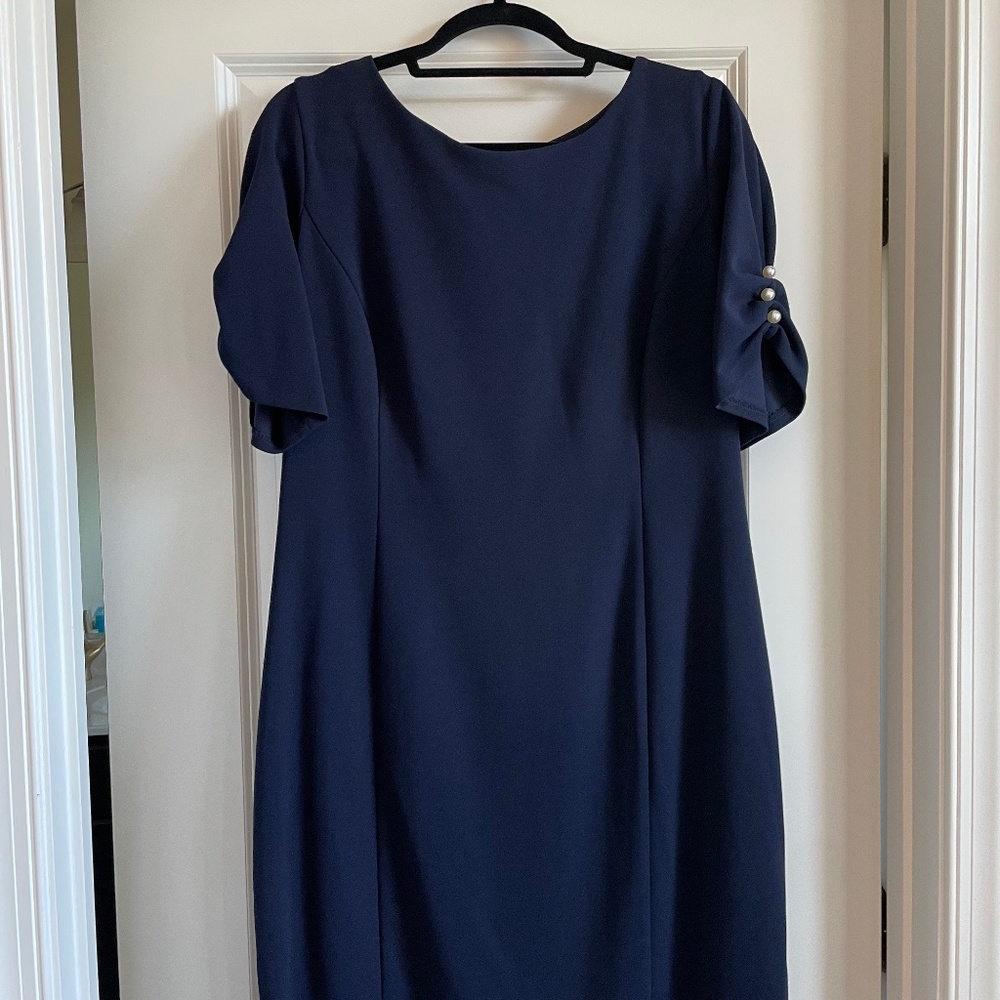 DKNY Navy blue dress with 3 pearl accents on sleeves Size 16
